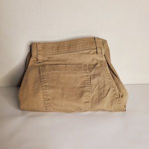 Riders by Lee Tan Midrise Shorts Size 6